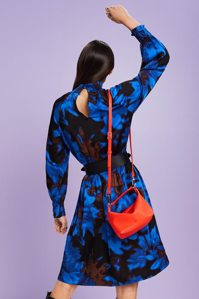 Saténové šaty s řasením a potiskem, BRIGHT BLUE, detail image number 2