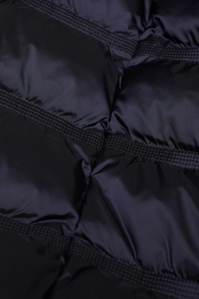Z recyklovaného materiálu: prošívaný kabát s materiálem 3M™ Thinsulate, NAVY, detail image number 1