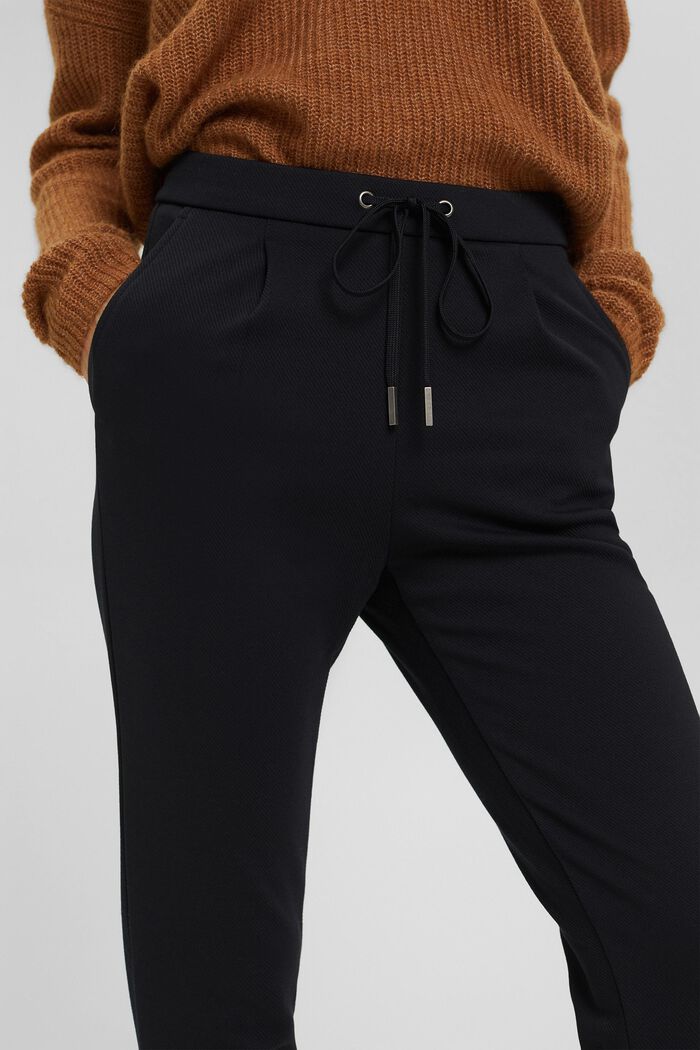Z recyklovaného materiálu: strečové kalhoty s gumou v pase, BLACK, detail image number 2
