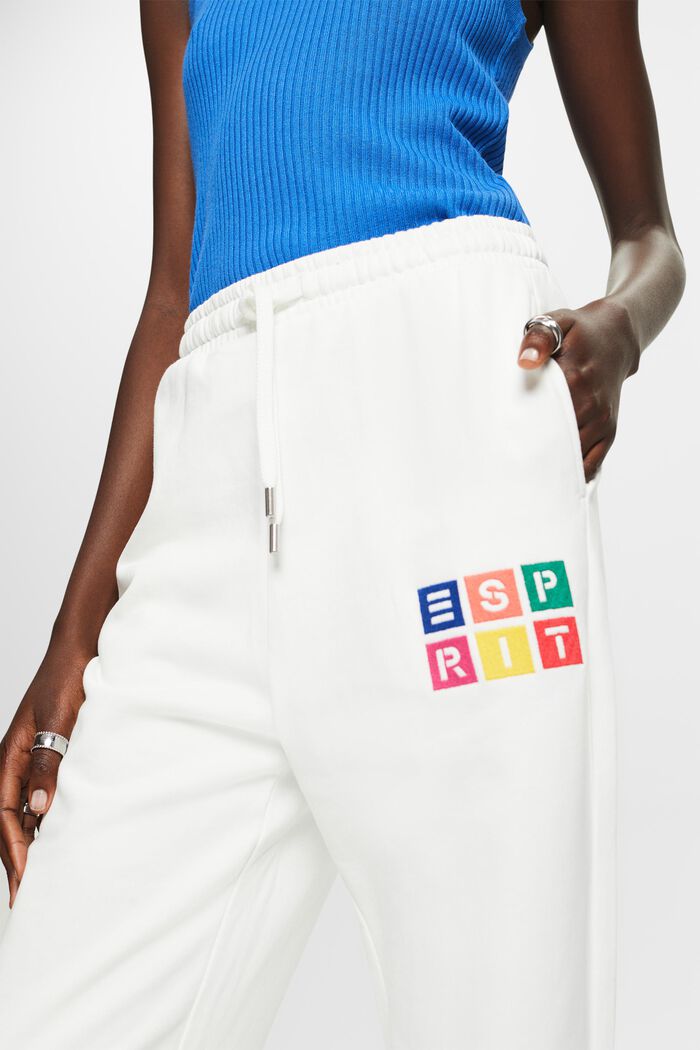 Teplákové kalhoty s vyšitým logem, bio bavlna, OFF WHITE, detail image number 2
