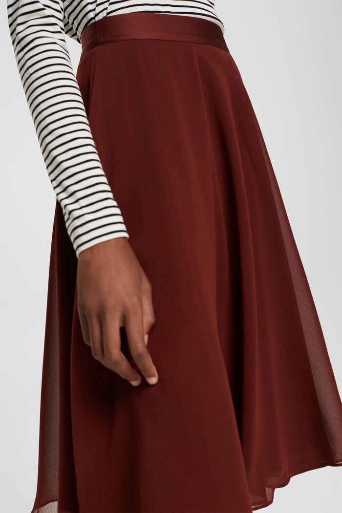 Z recyklovaného materiálu: midi sukně z šifonu, BORDEAUX RED, detail image number 0