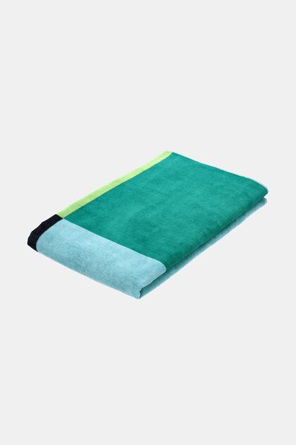 Plážový ručník s designem vícebarevných bloků