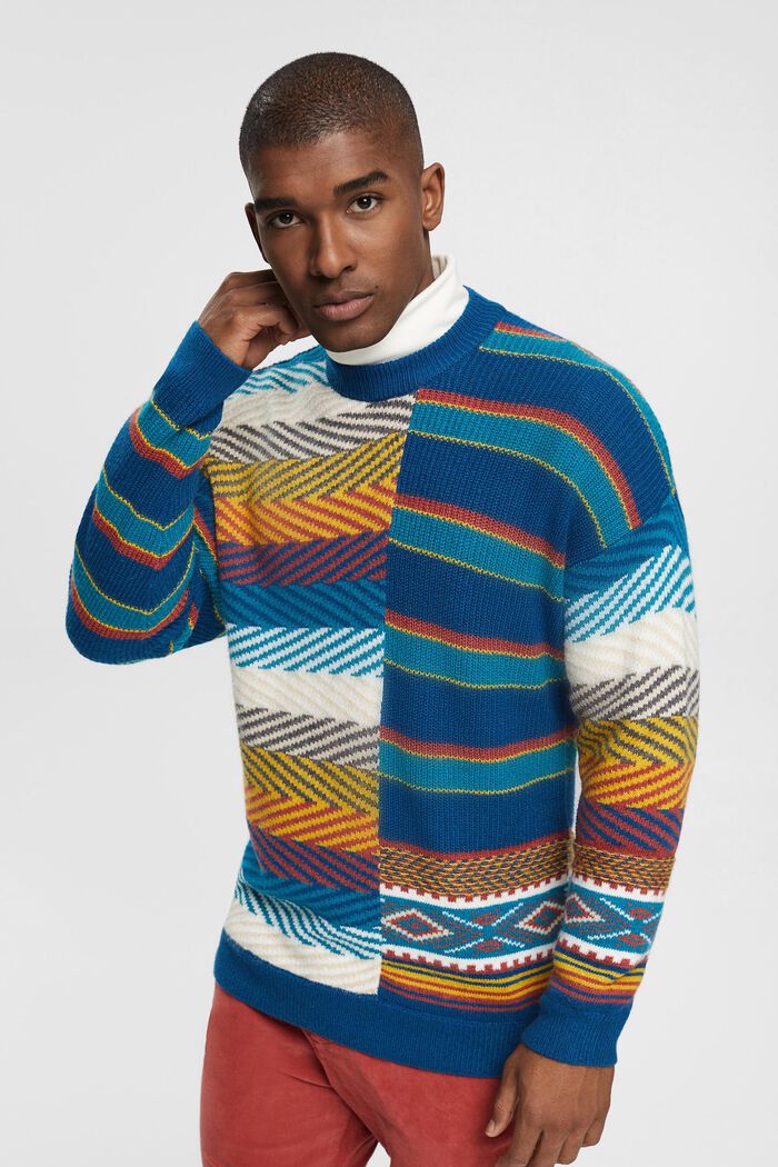 Pletený pulovr s různými vzory