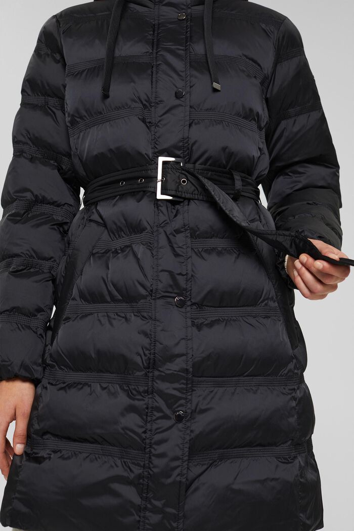 Z recyklovaného materiálu: prošívaný kabát s materiálem 3M™ Thinsulate, BLACK, detail image number 0