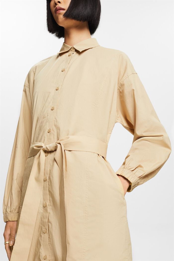 Košilové šaty z bavlněného popelínu, s vázačkou v pase, SAND, detail image number 1