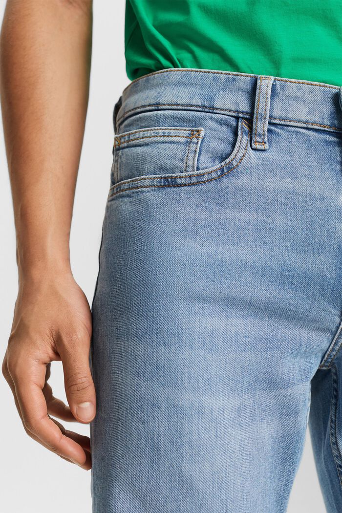 Úzké džíny, zužující se nohavice, střední pas, BLUE LIGHT WASHED, detail image number 4