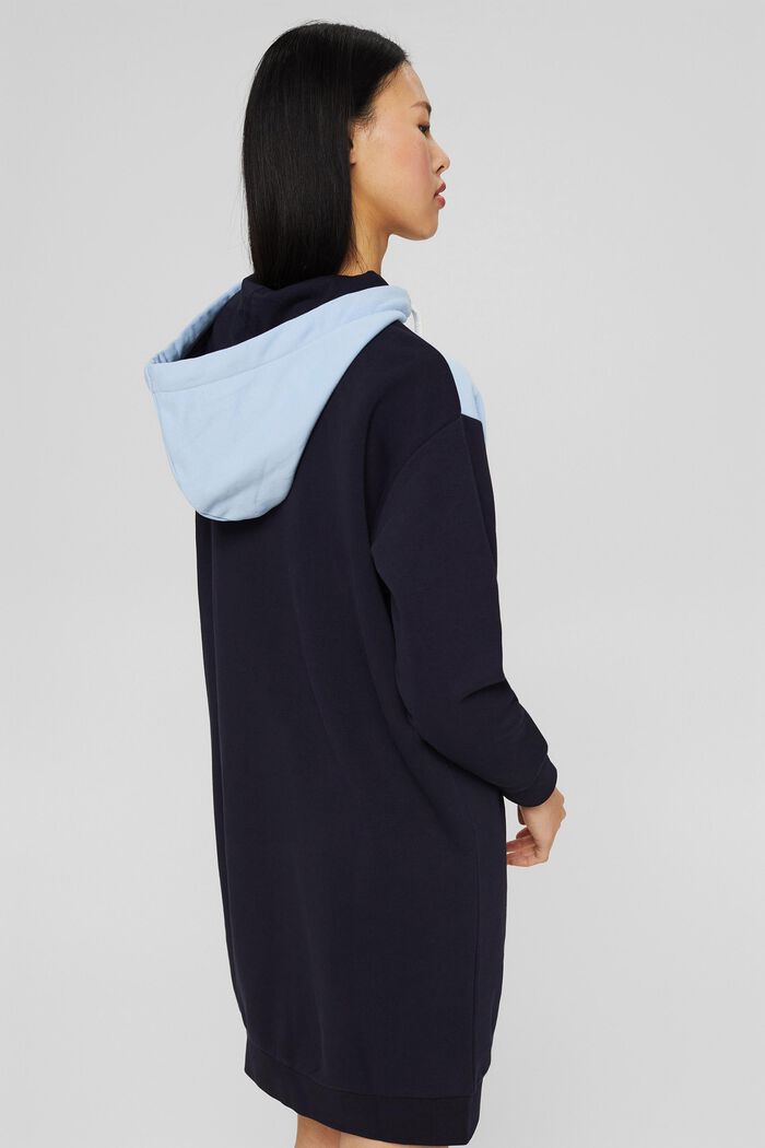 Z recyklovaného materiálu: šaty s kapucí a designem barevných bloků, NAVY, detail image number 2