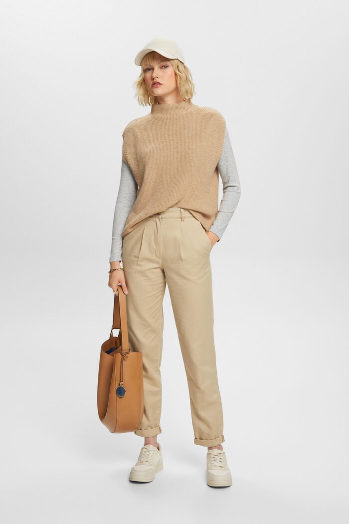 Kalhoty chino, se středně vysokým pasem, směs s bavlnou, SAND, detail image number 1