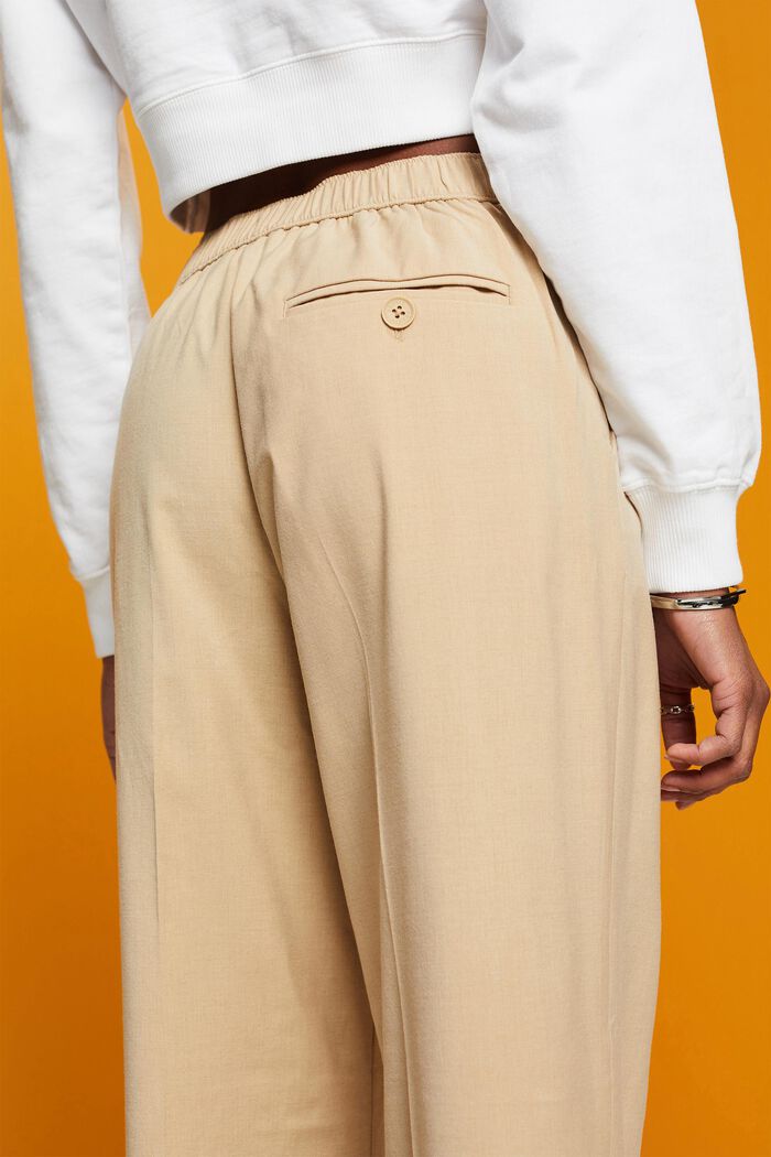 Kalhoty s rozparky na spodním lemu nohavic, na zip, SAND, detail image number 4