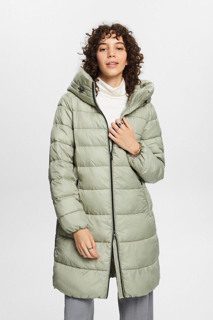 Z recyklovaného materiálu: péřový kabát s kapucí, DUSTY GREEN, detail image number 0
