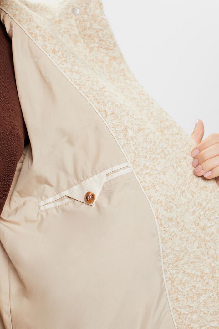 Kabát z vlněné směsi, s kapucí, s vlnitým vzhledem, SAND, detail image number 4
