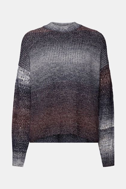 Volně pletený pulovr se stojáčkem, přechod barev