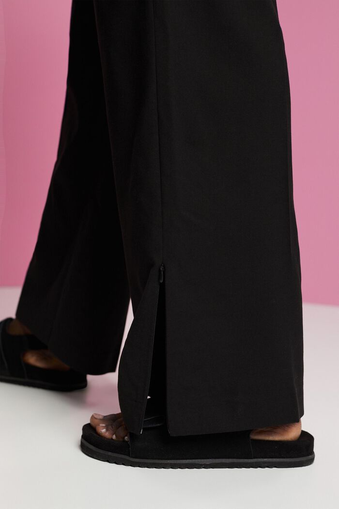 Kalhoty s rozparky na spodním lemu nohavic, na zip, BLACK, detail image number 4