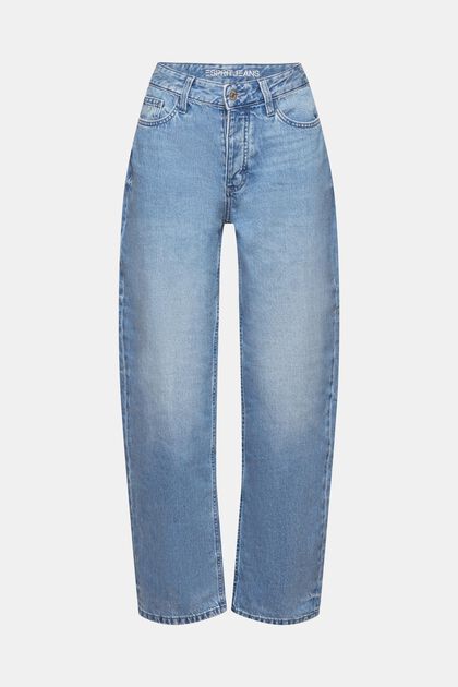 Volnější retro džíny se střední výškou pasu
