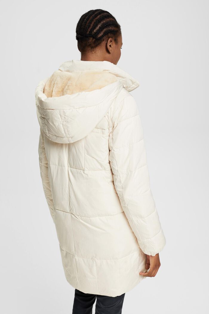 Z recyklovaného materiálu: prošívaný kabát s odnímatelnou kapucí, ICE, detail image number 3