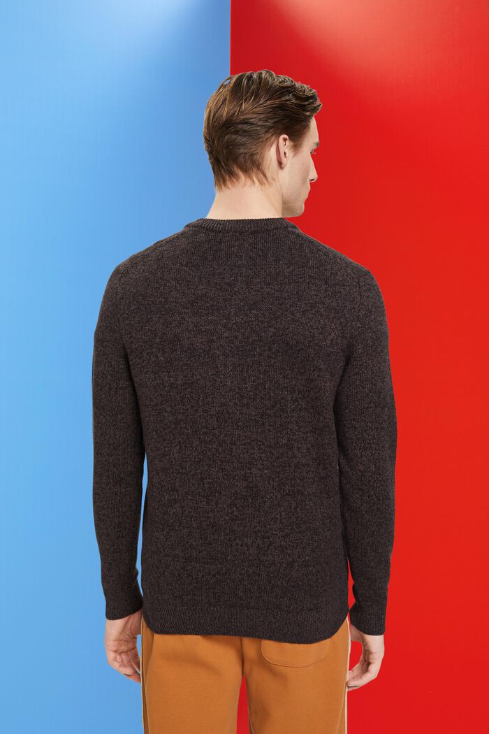 Dvoubarevný pletený pulovr se špičatým výstřihem, DARK BROWN, detail image number 3