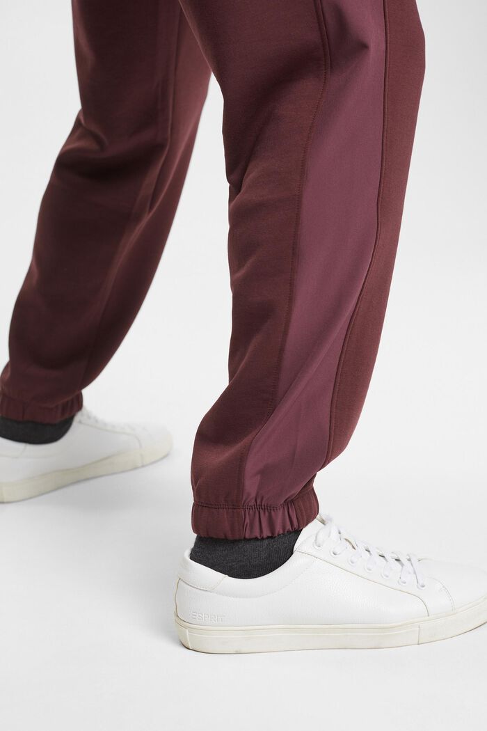 Hybridní joggingové kalhoty, LENZING™ ECOVERO™, BORDEAUX RED, detail image number 4