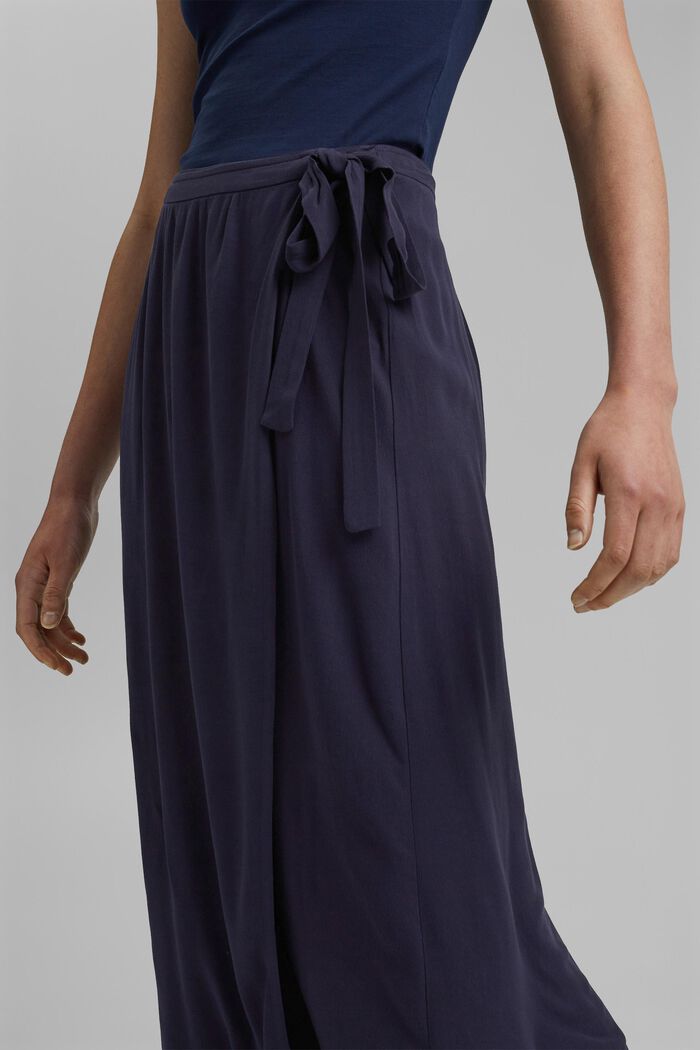 Zavinovací sukně z materiálu LENZING™ ECOVERO™, NAVY, detail image number 2