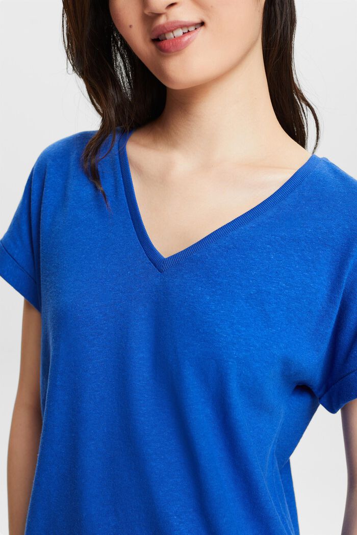 Tričko z bavlny a lnu se špičatým výstřihem, BRIGHT BLUE, detail image number 3