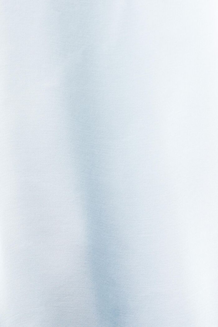 Saténová halenka s krátkým rolákovým límcem, LIGHT BLUE, detail image number 4