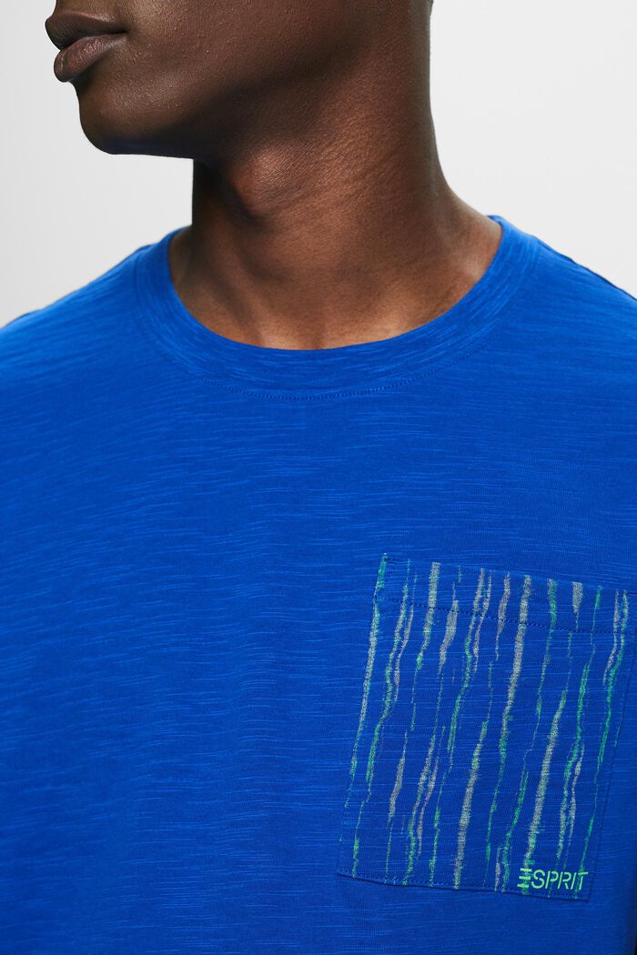 Tričko s logem a kapsou, z bavlny slub, BRIGHT BLUE, detail image number 3