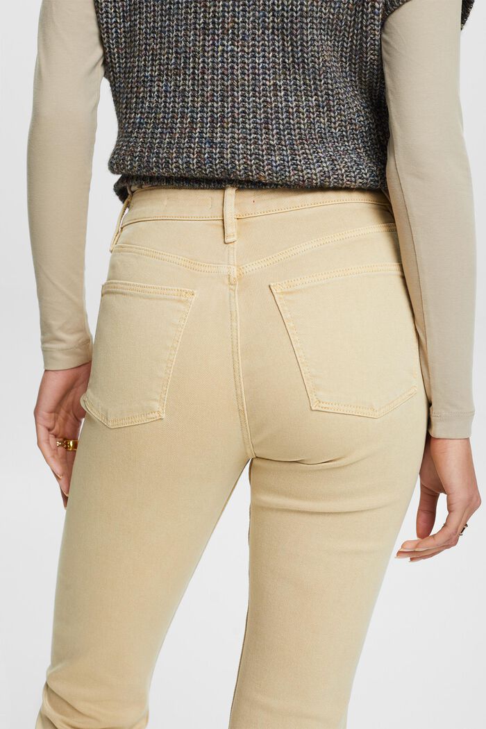 Úzké keprové kalhoty se středně vysokým pasem, SAND, detail image number 4