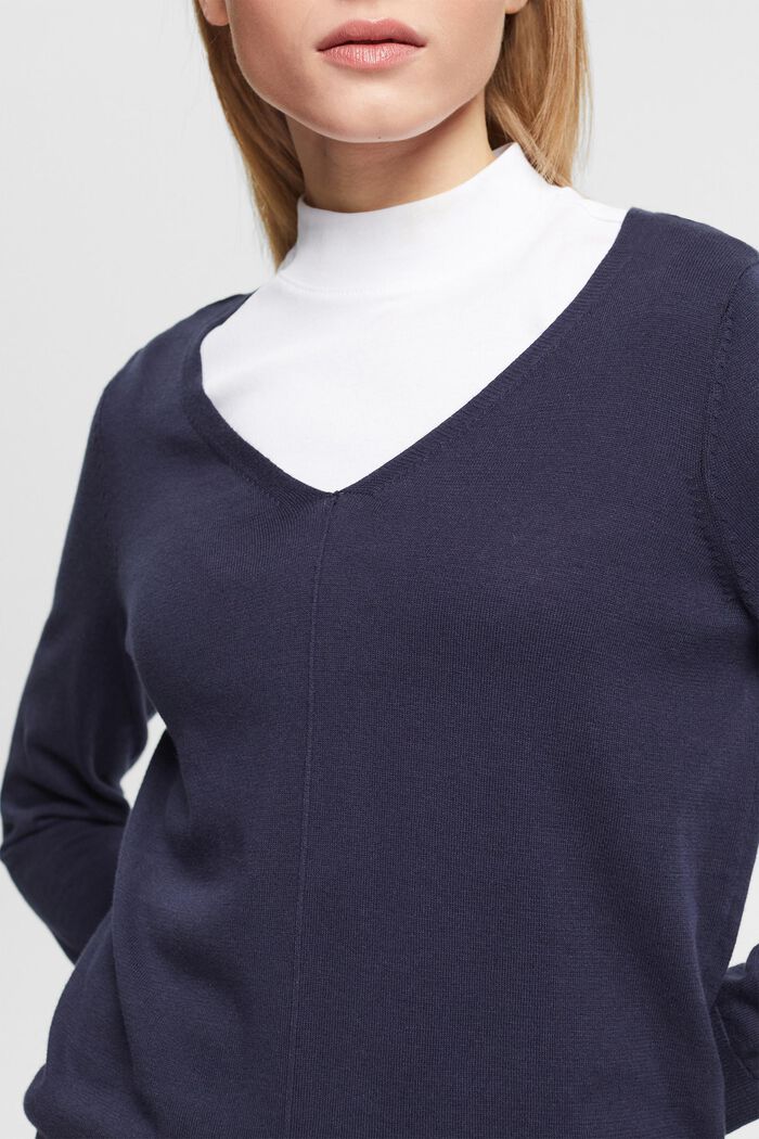 Pletený svetr se špičatým výstřihem, NAVY, detail image number 2
