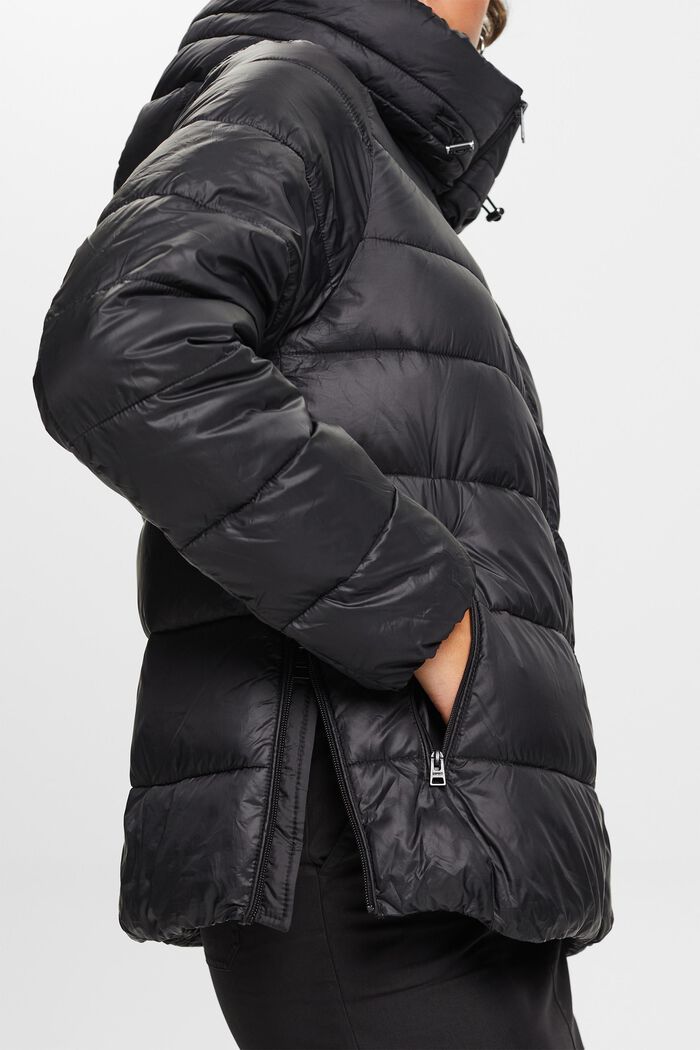 Péřová bunda s kapucí, BLACK, detail image number 4