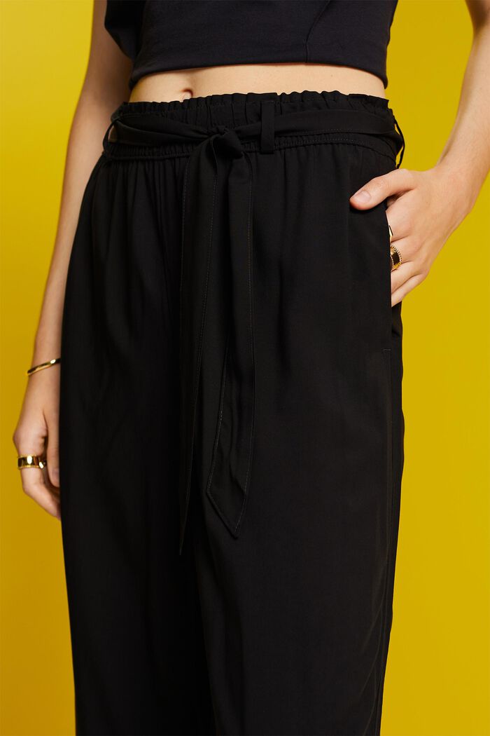 Kalhotová sukně k jednoduchému natažení, se zavazovacím páskem, LENZING™ ECOVERO™, BLACK, detail image number 2