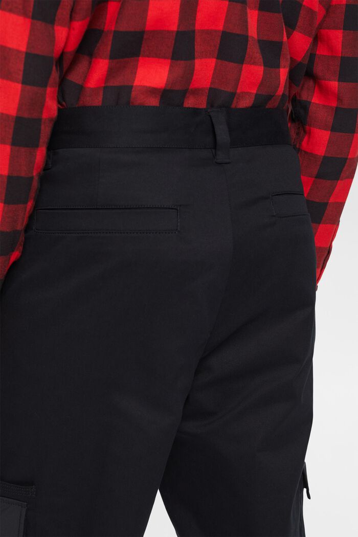 Cargo kalhoty s ohrnutým lemem, BLACK, detail image number 4