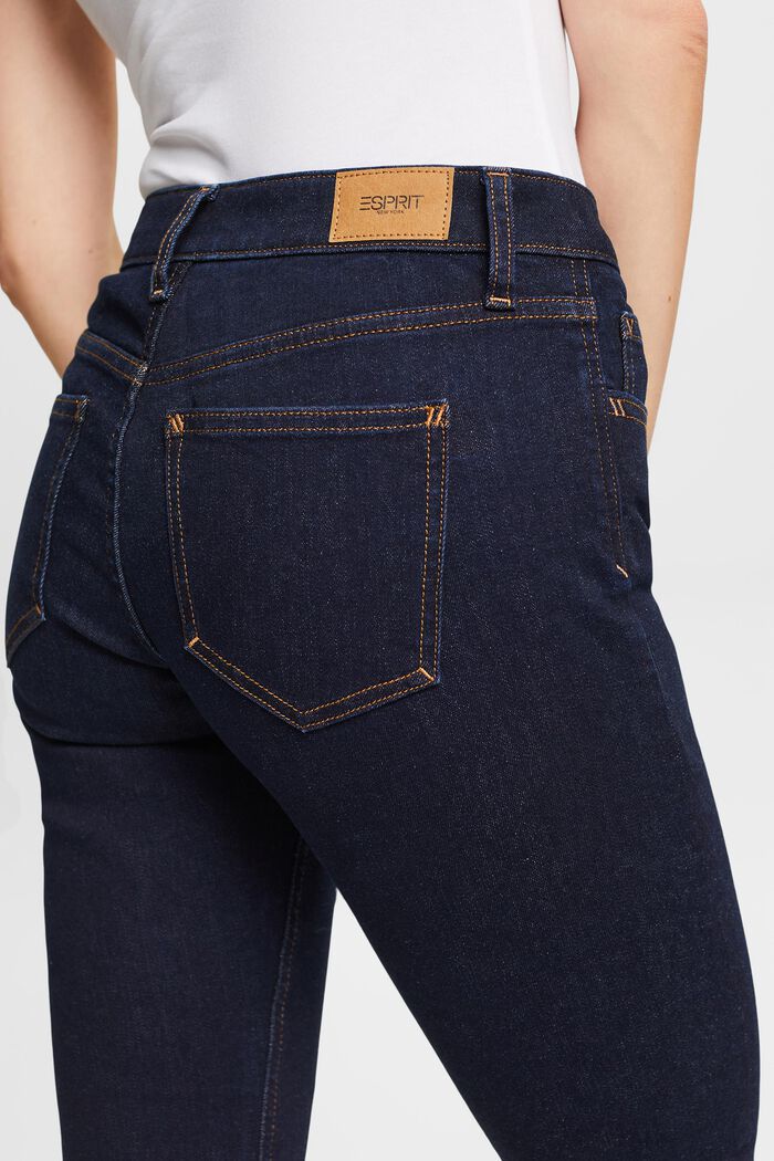 Z recyklovaného materiálu: strečové Slim džíny, BLUE RINSE, detail image number 4