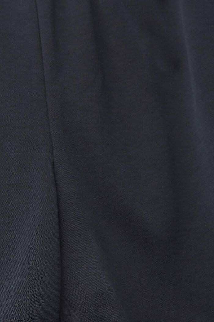 S materiálem TENCEL™: žerzejové šortky, BLACK, detail image number 1