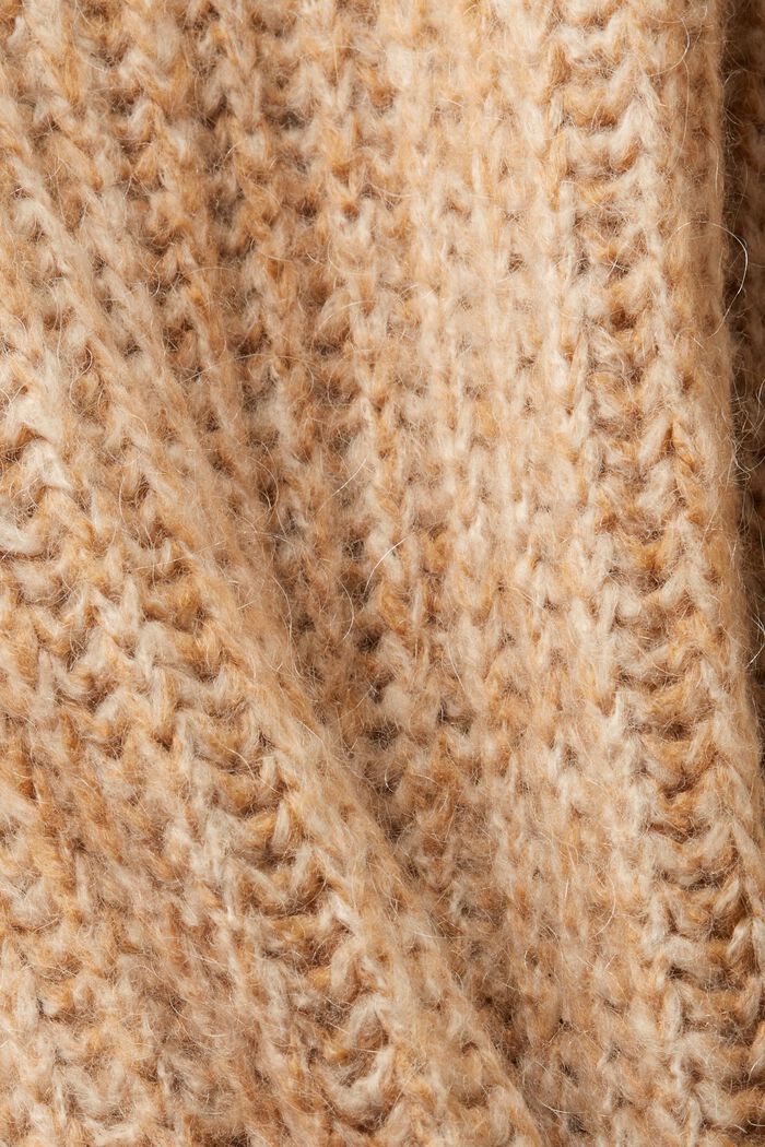 Pulovr z hrubé pleteniny, s krátkým rolákovým límcem, CARAMEL, detail image number 5