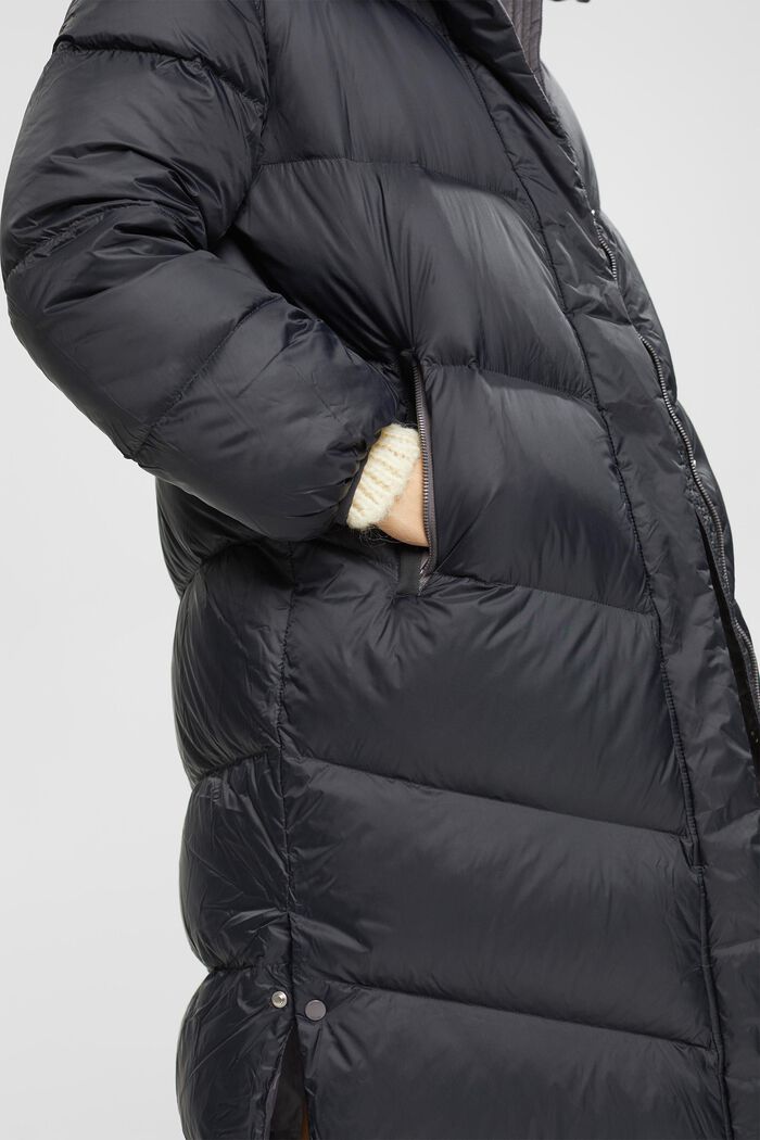 Prošívaný kabát z recyklované výplně z prachového peří, BLACK, detail image number 2