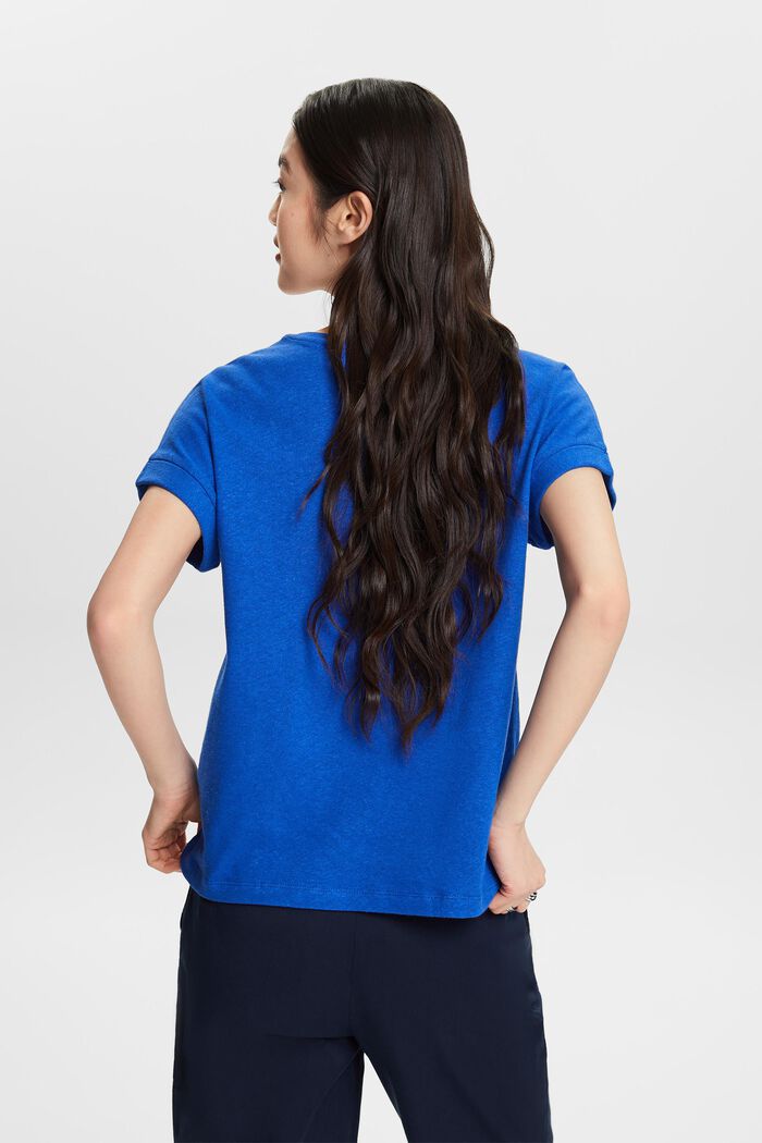 Tričko z bavlny a lnu se špičatým výstřihem, BRIGHT BLUE, detail image number 2