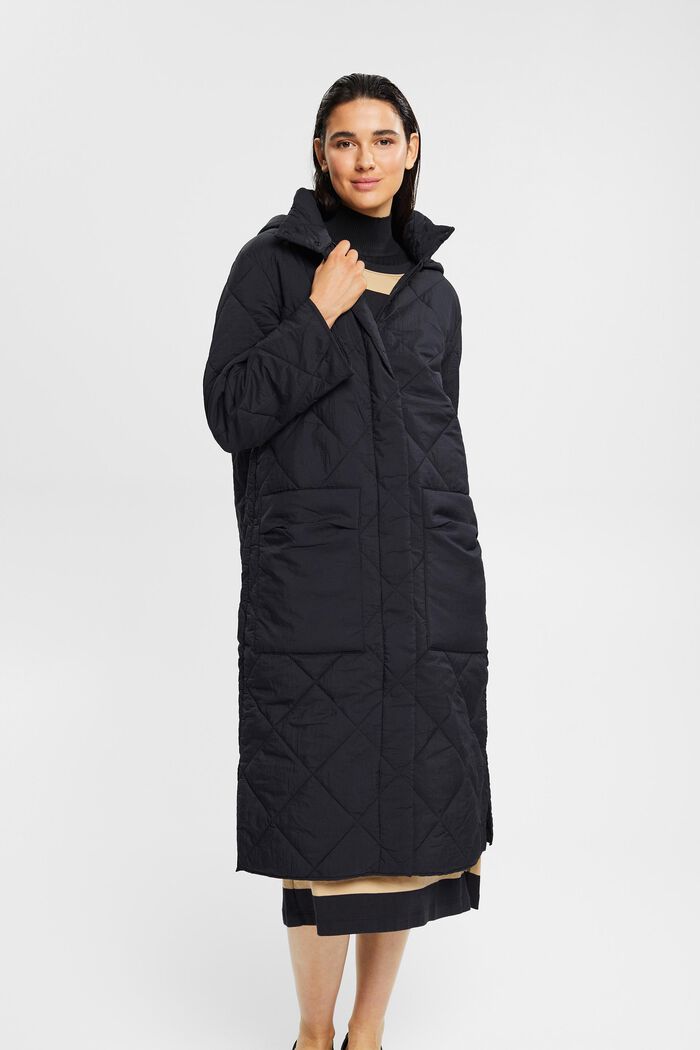 Dlouhý prošívaný kabát s kapucí, BLACK, detail image number 0