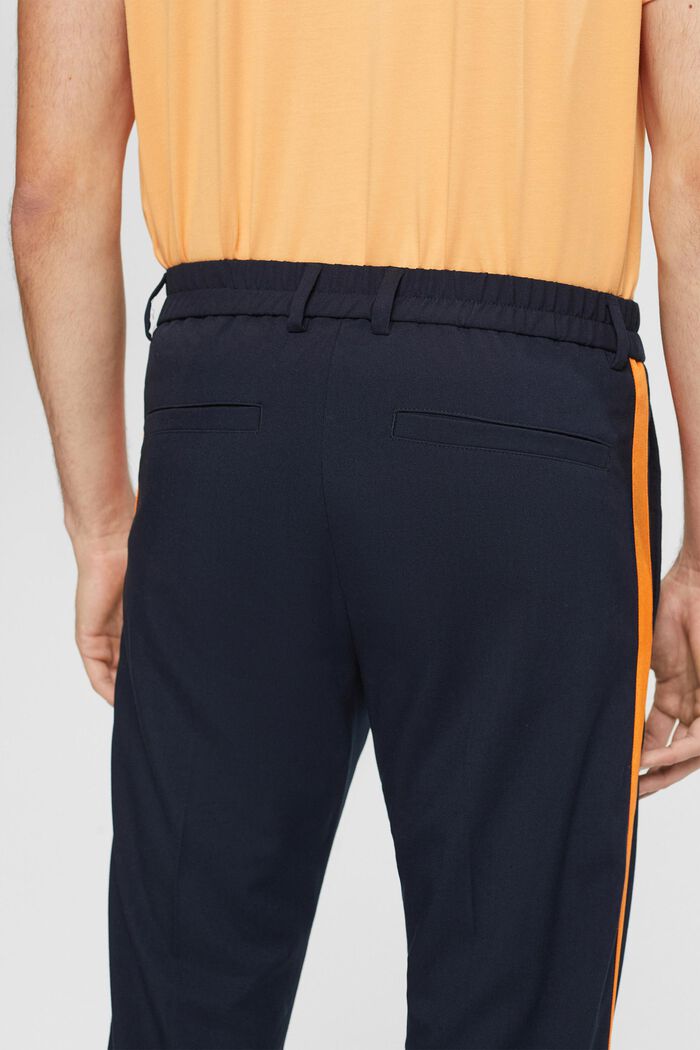 Vypasované kalhoty v joggingovém stylu, NAVY, detail image number 4