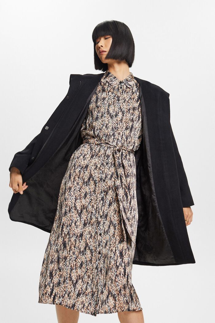 Z recyklovaného materiálu: kabát s kapucí a páskem, ze směsi s vlnou, BLACK, detail image number 6