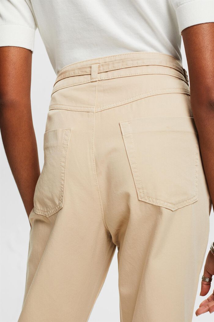 Kalhoty se sklady v pase s opaskem, z bavlny pima, BEIGE, detail image number 3