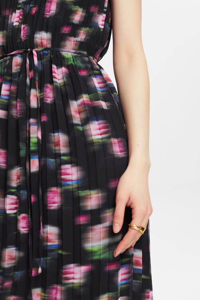 Plisované šifonové šaty s potiskem, BLACK, detail image number 3