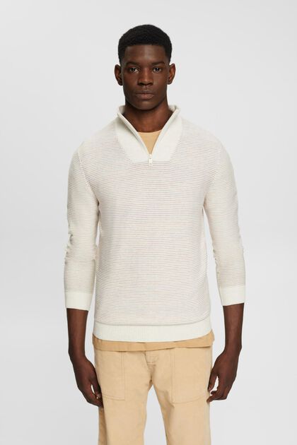 Pletený pulovr s polovičním zipem a proužky