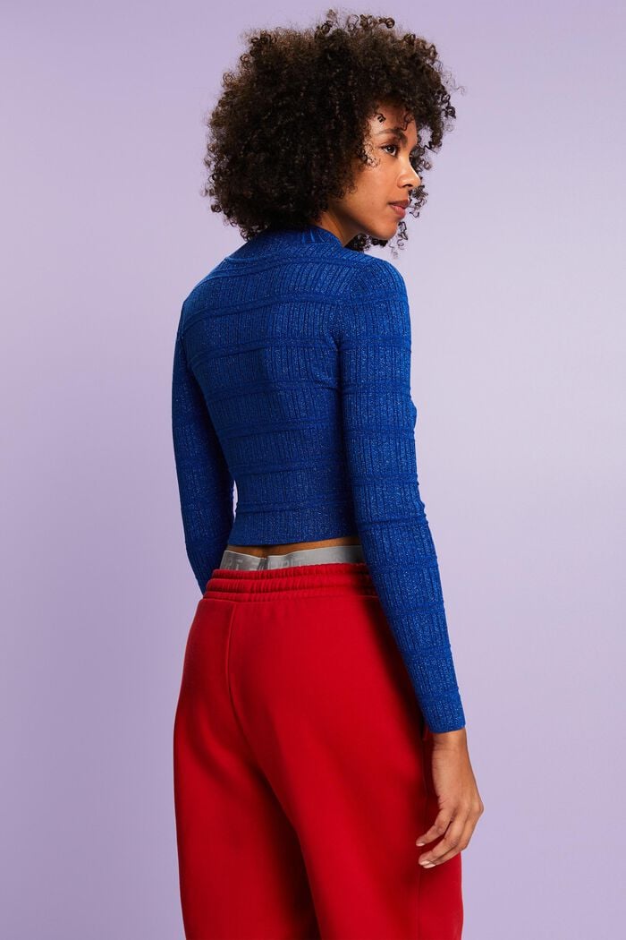 Zkrácený pulovr s přízí lamé a nízkým rolákem, BRIGHT BLUE, detail image number 2